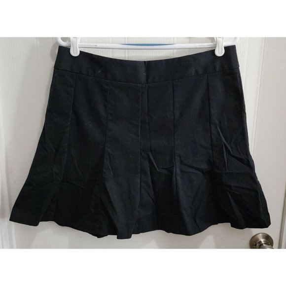 Banana Republic Women's Pleated A-Line Tennis Skirt Stretch Zip Black Size 12 - Picture 1 of 10